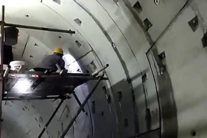 江门地铁堵漏现场视频