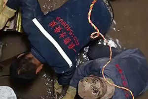 江门电梯井堵漏施工视频